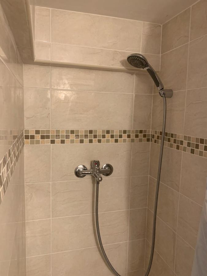 Logement A 20 Min De Paris Avec Parking Gratuit Eaubonne Extérieur photo